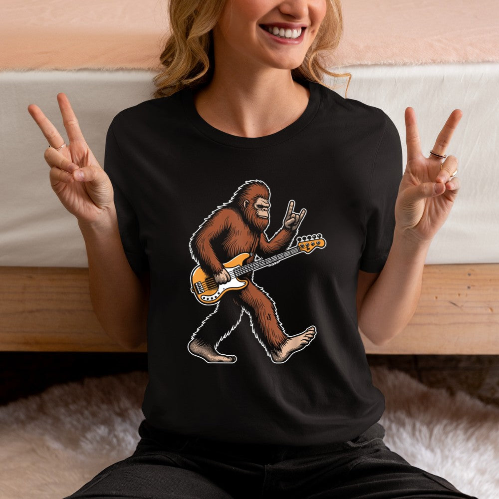 Bass guitarist bigfoot rock music guitar player sasquatch T-Shirt - Heart To Heart